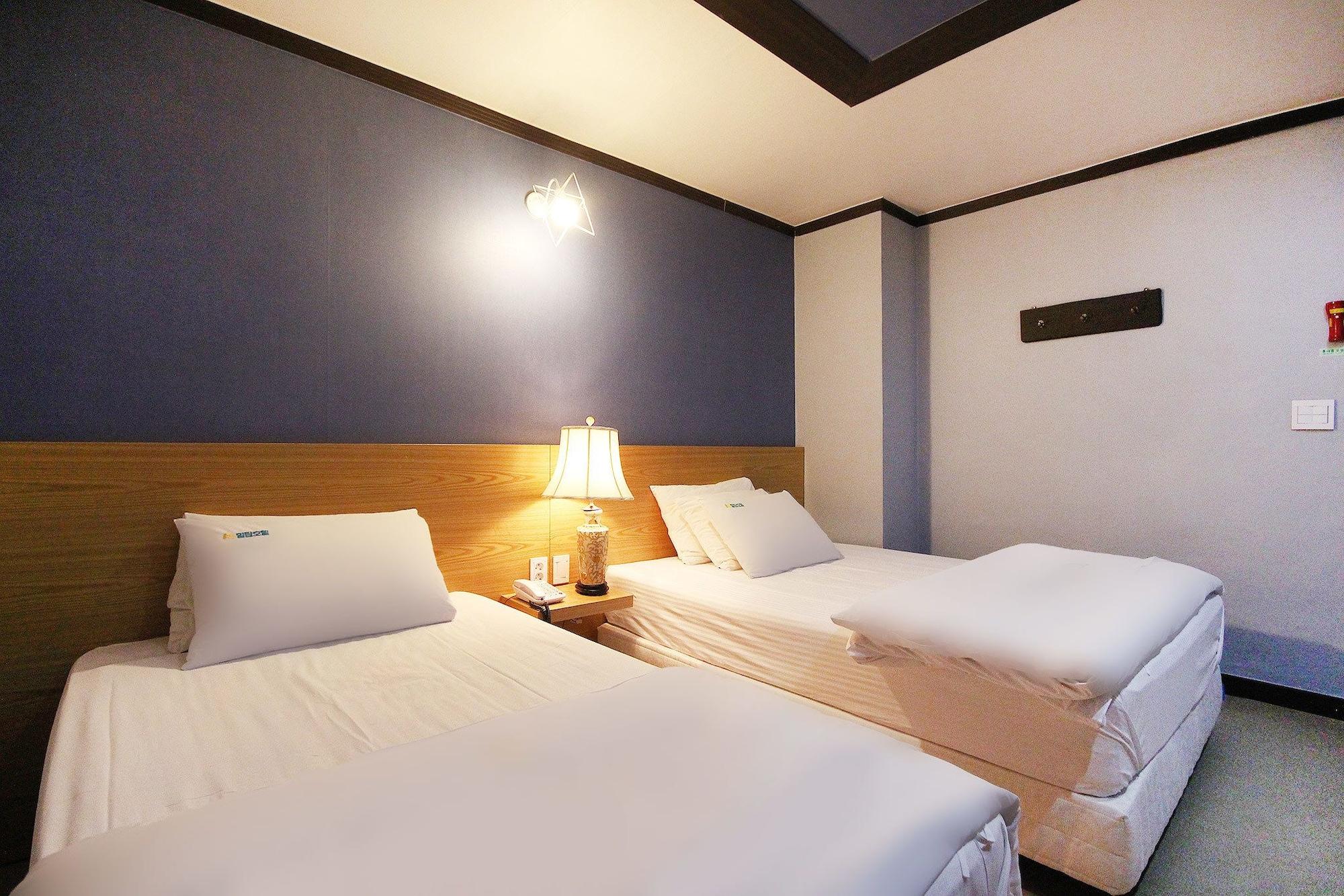 Daegu Hilltop Hotel Екстериор снимка